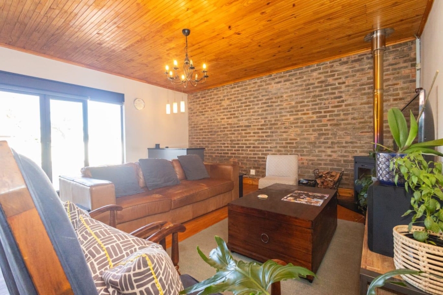 To Let 3 Bedroom Property for Rent in Fairfield Estate Western Cape